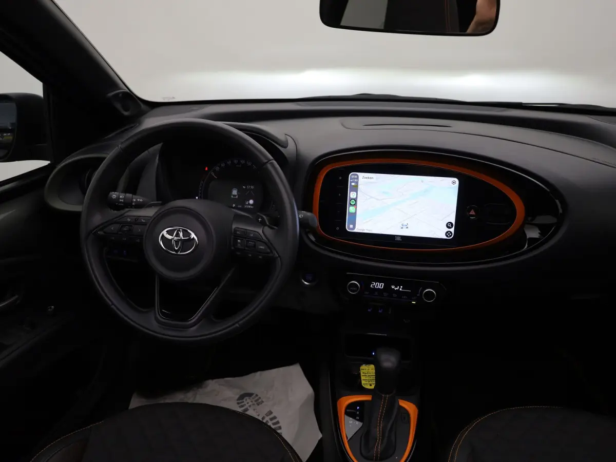 1.0 VVT-i S-CVT Limited | Vouwdak | Keyless | JBL | Stoel verw. | Camera | Prijs Rijklaar!!