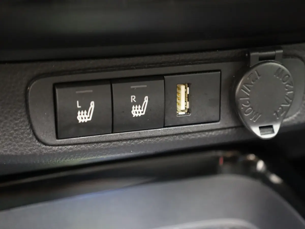 1.0 VVT-i S-CVT Limited | Vouwdak | Keyless | JBL | Stoel verw. | Camera | Prijs Rijklaar!!