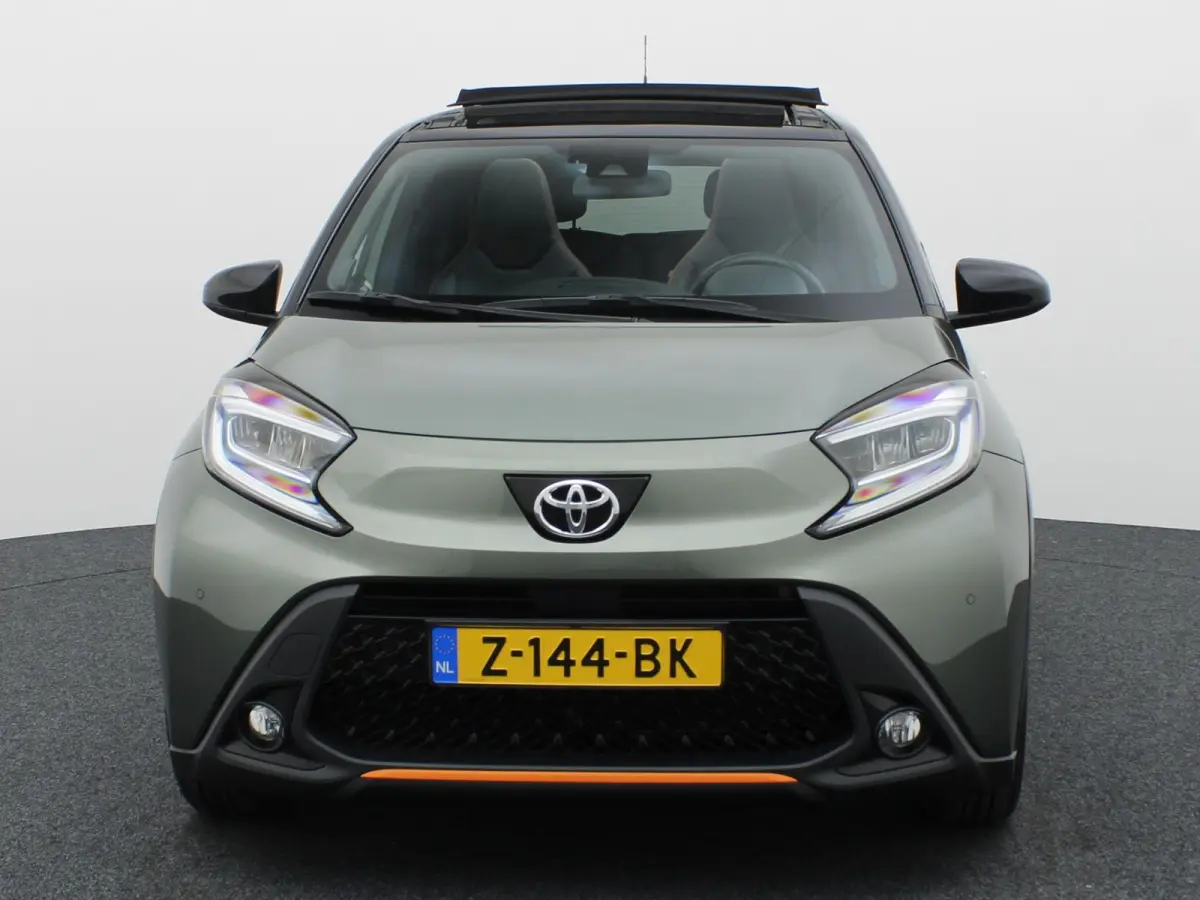 1.0 VVT-i S-CVT Limited | Vouwdak | Keyless | JBL | Stoel verw. | Camera | Prijs Rijklaar!!