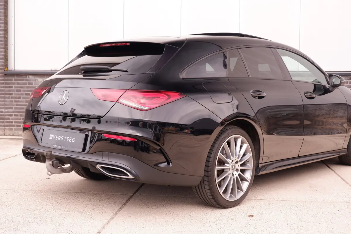 250 e AMG Line | Panoramadak | Elek. Trekhaak | Sfeerverlichting | Widescreen | Carplay | LED