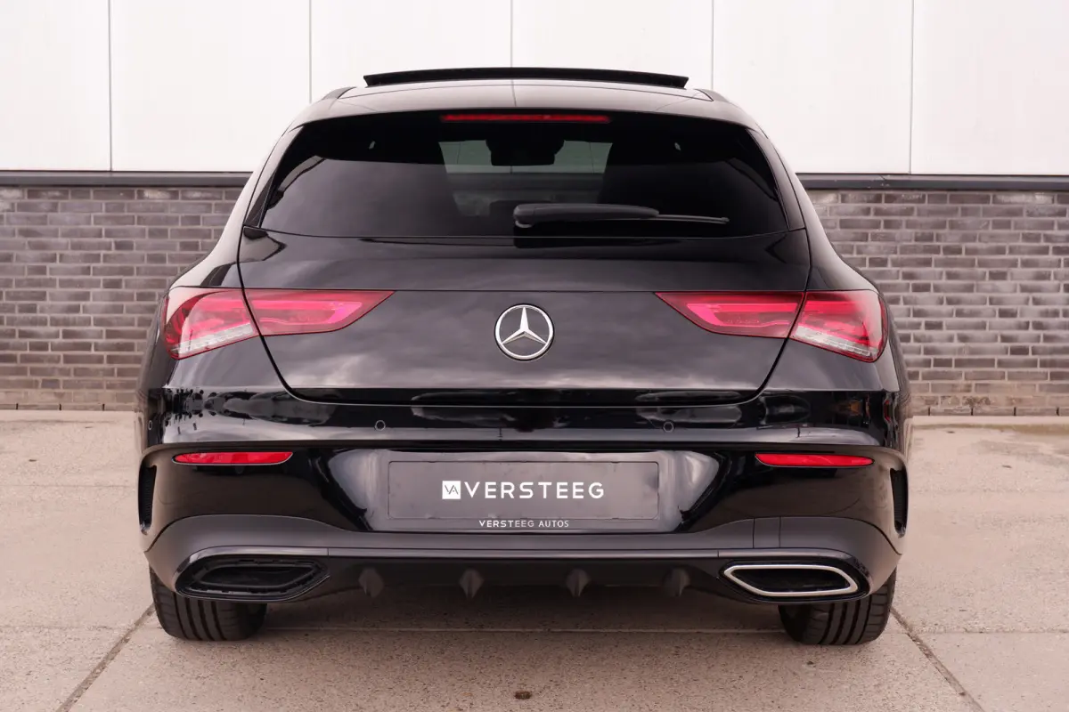 250 e AMG Line | Panoramadak | Elek. Trekhaak | Sfeerverlichting | Widescreen | Carplay | LED