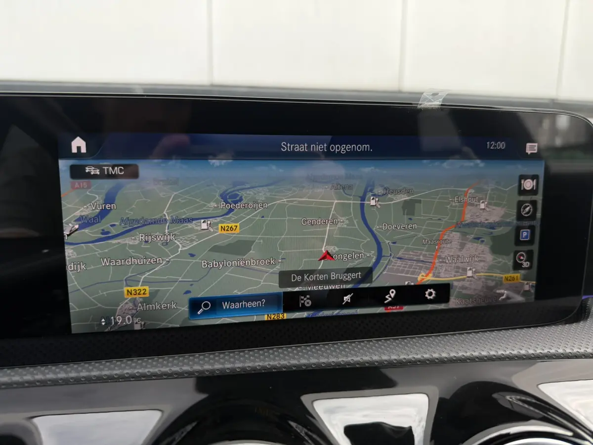 250 e AMG Line | Panoramadak | Elek. Trekhaak | Sfeerverlichting | Widescreen | Carplay | LED