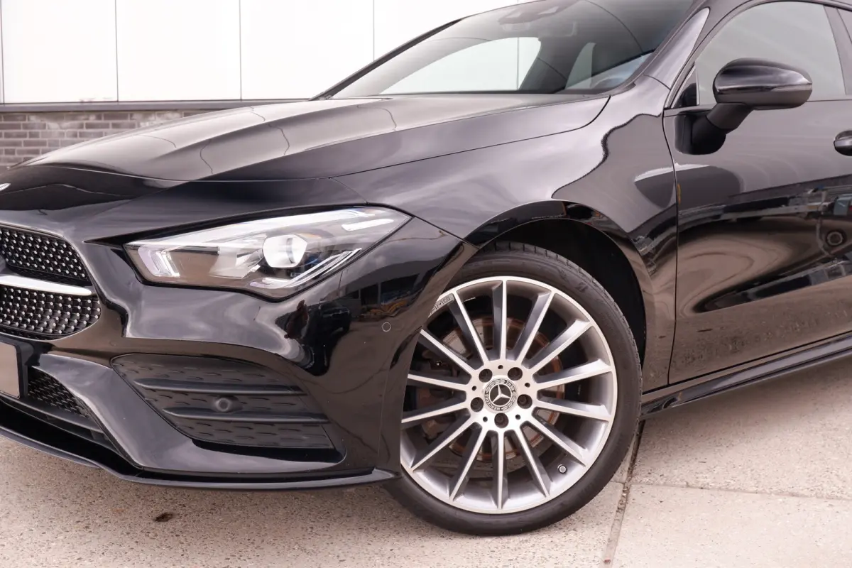 250 e AMG Line | Panoramadak | Elek. Trekhaak | Sfeerverlichting | Widescreen | Carplay | LED