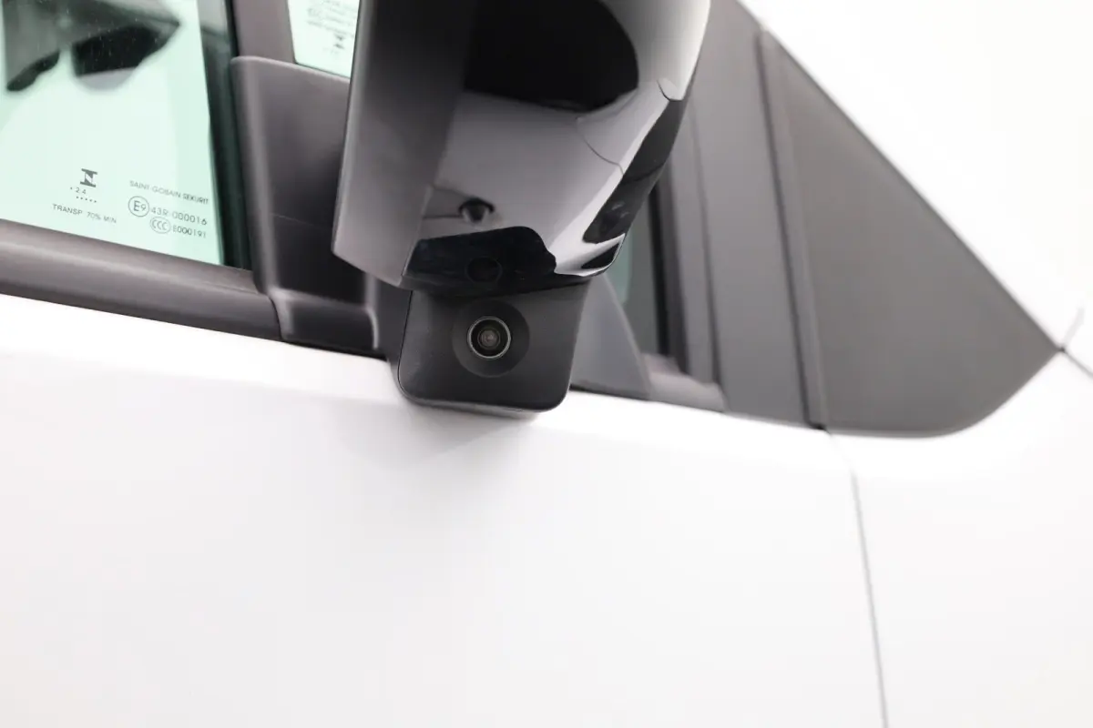 1.5 BlueHDi 130 EAT8 S&S L1 | Navi | Camera | Airco | Cruise control | Dodehoek detectie | Trekhaak |