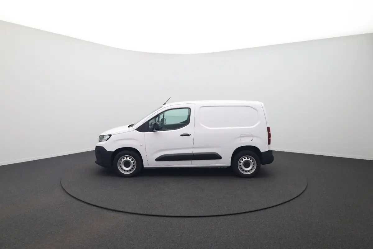 1.5 BlueHDi 130 EAT8 S&S L1 | Navi | Camera | Airco | Cruise control | Dodehoek detectie | Trekhaak |