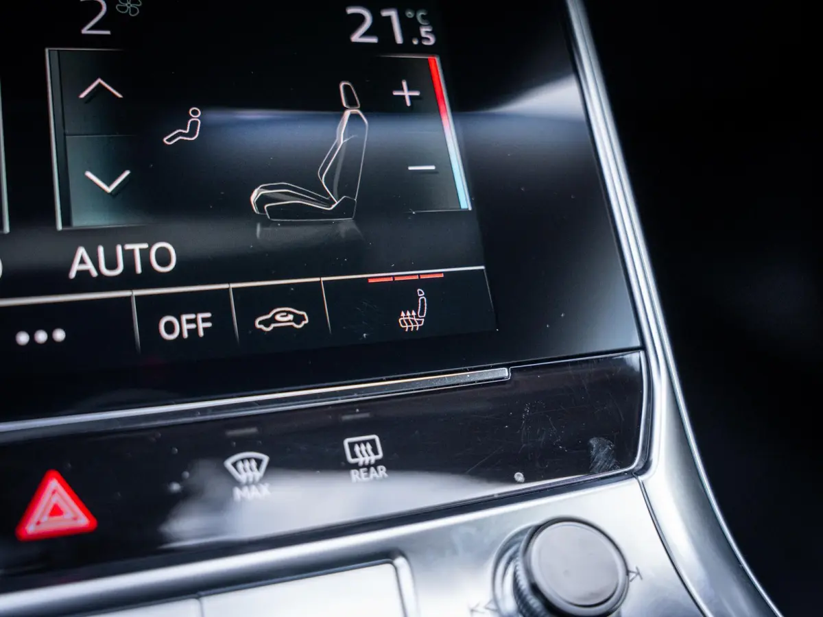C8 55 TFSI e quattro Competition - RS seat l Matrix l Pano l HUD l 360cam