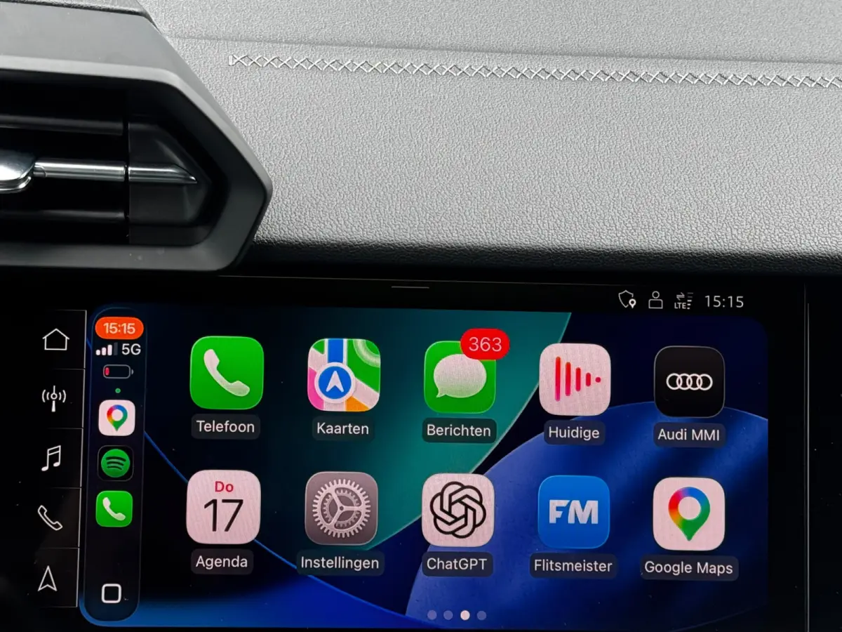 40 TFSI e 204PK 2X S-Line Camera Keyless Black Pakket