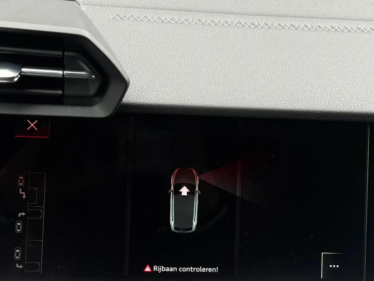 40 TFSI e 204PK 2X S-Line Camera Keyless Black Pakket