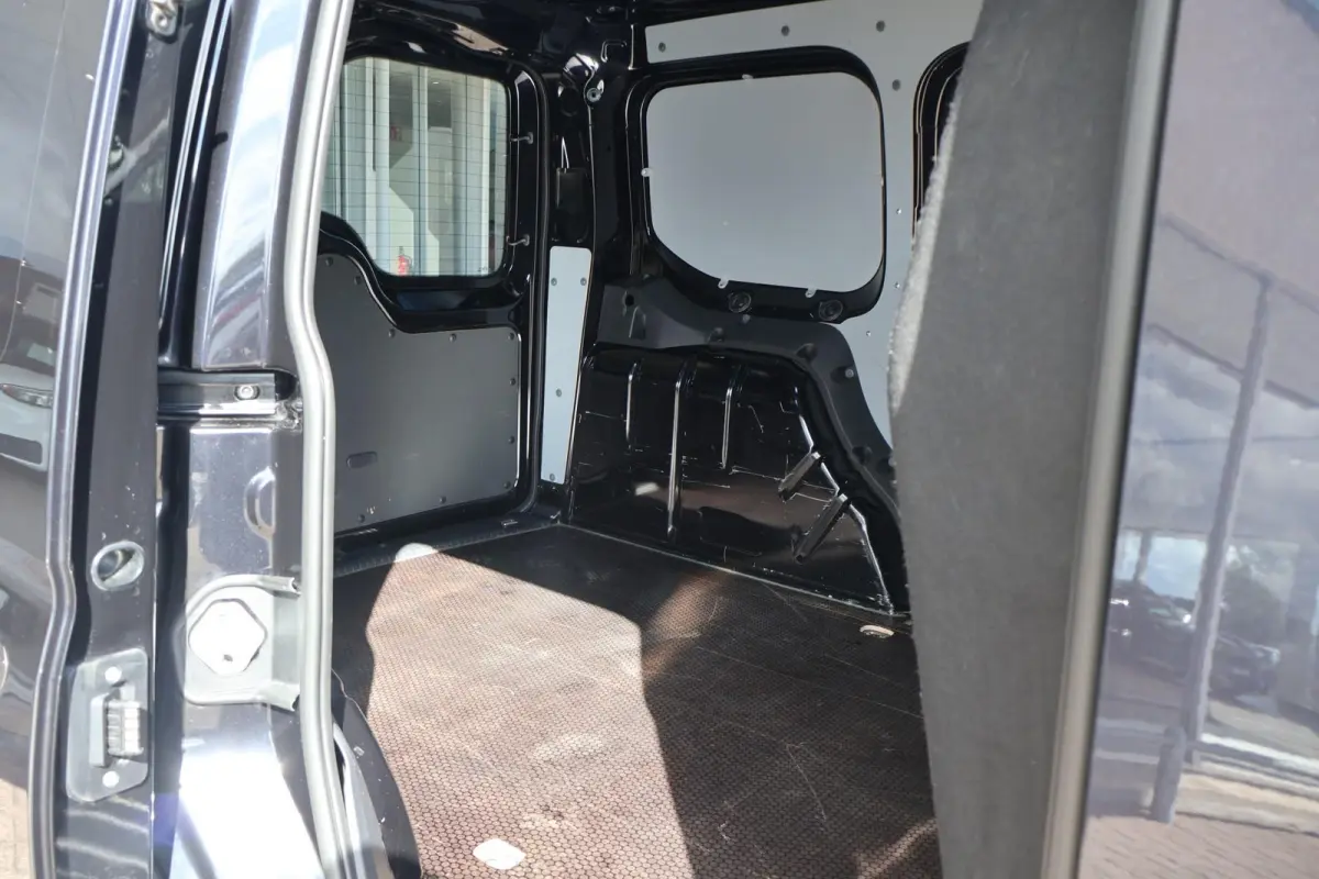 2.0 TDI 122pk DSG 75 Edition | Navigatie | Leder | Camera | PDC | Carplay