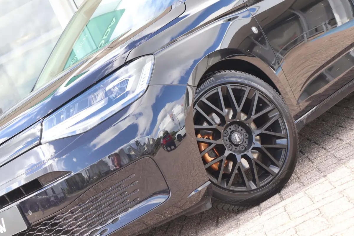 2.0 TDI 122pk DSG 75 Edition | Navigatie | Leder | Camera | PDC | Carplay
