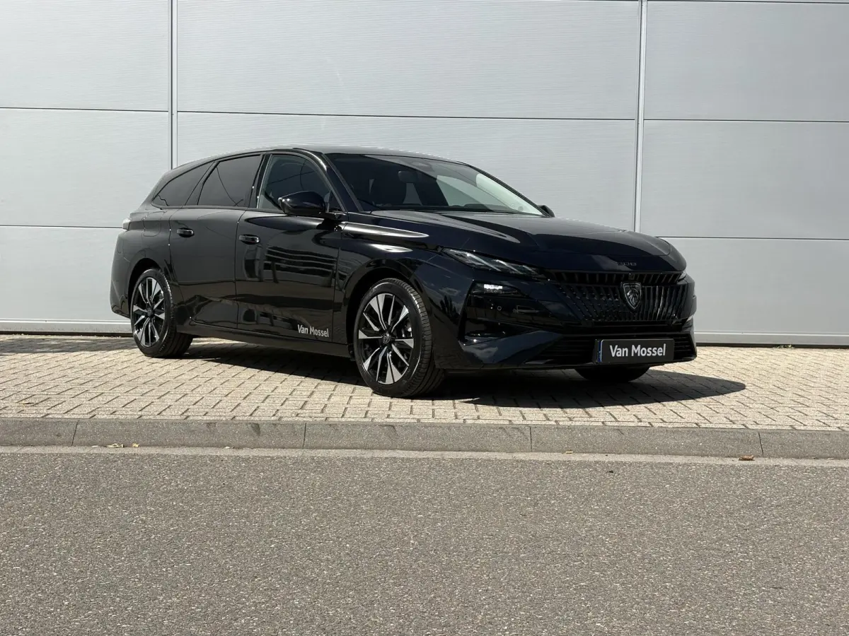 1.2 Hybrid 145 e-DCS6 Allure | 360 Camera | Adaptieve Cruise Control | Navigatie | Apple Carplay/Android Auto