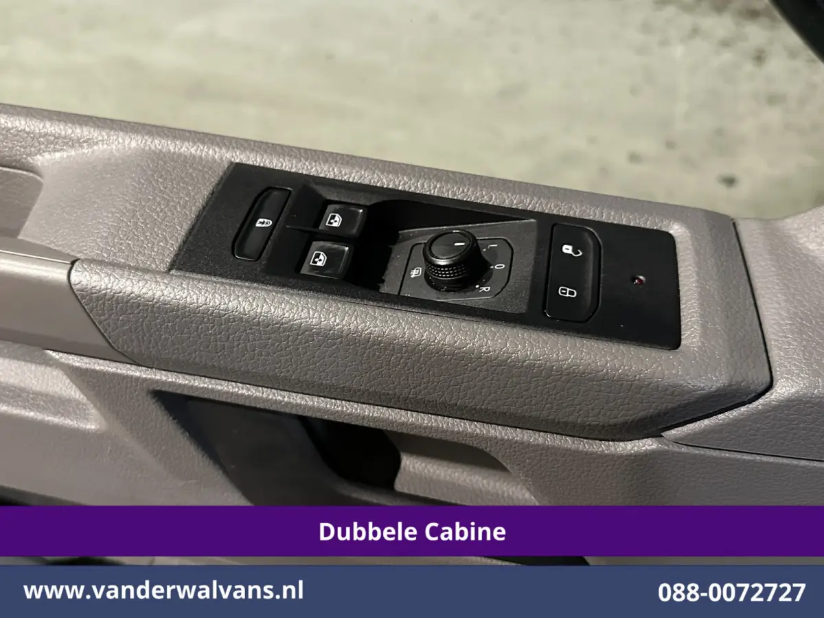 2.0 TDI 150pk Automaat L2H1 Dubbele Cabine Euro6 Airco | 6-Zits | Camera | Navigatie | Apple Carplay | Cruisecontrol Android Auto, Stoelverwarming, 2500kg Trekhaak, Achterklep