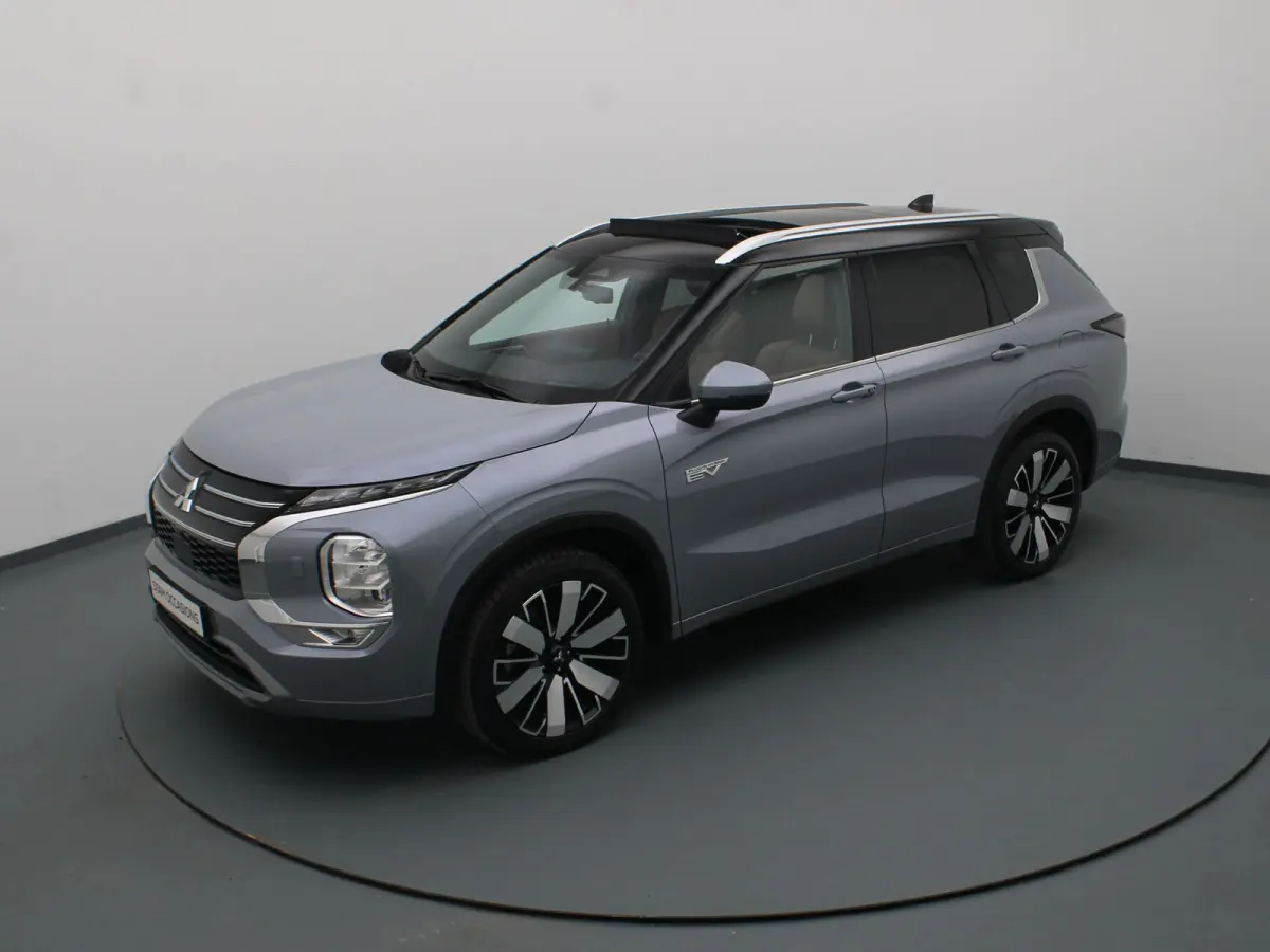 306pk PHEV Instyle+ Apple Carplay/Android Auto | Climate