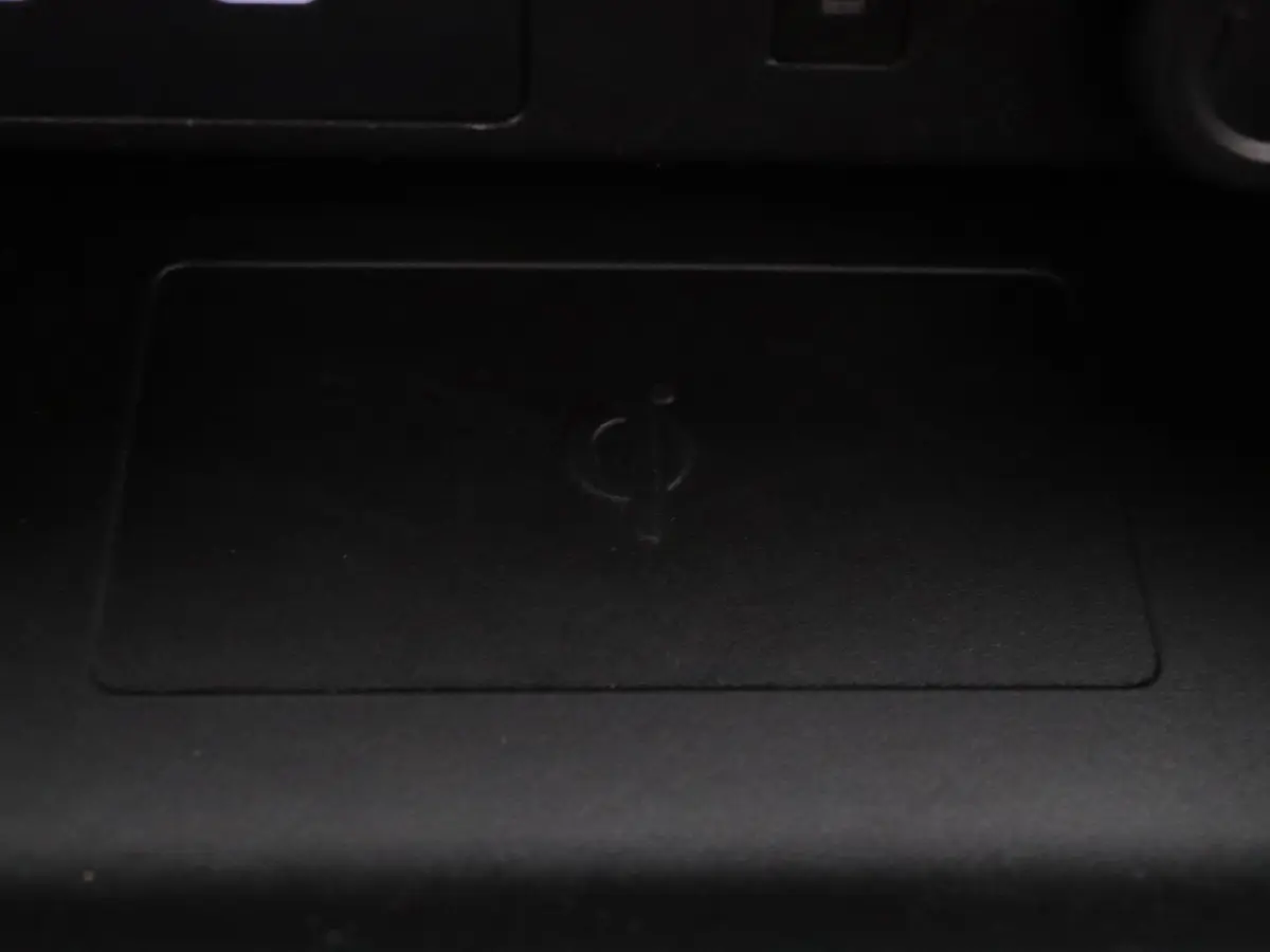 306pk PHEV Instyle+ Apple Carplay/Android Auto | Climate