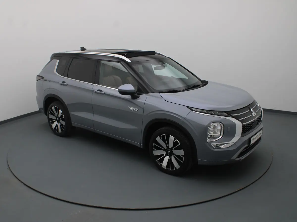 306pk PHEV Instyle+ Apple Carplay/Android Auto | Climate