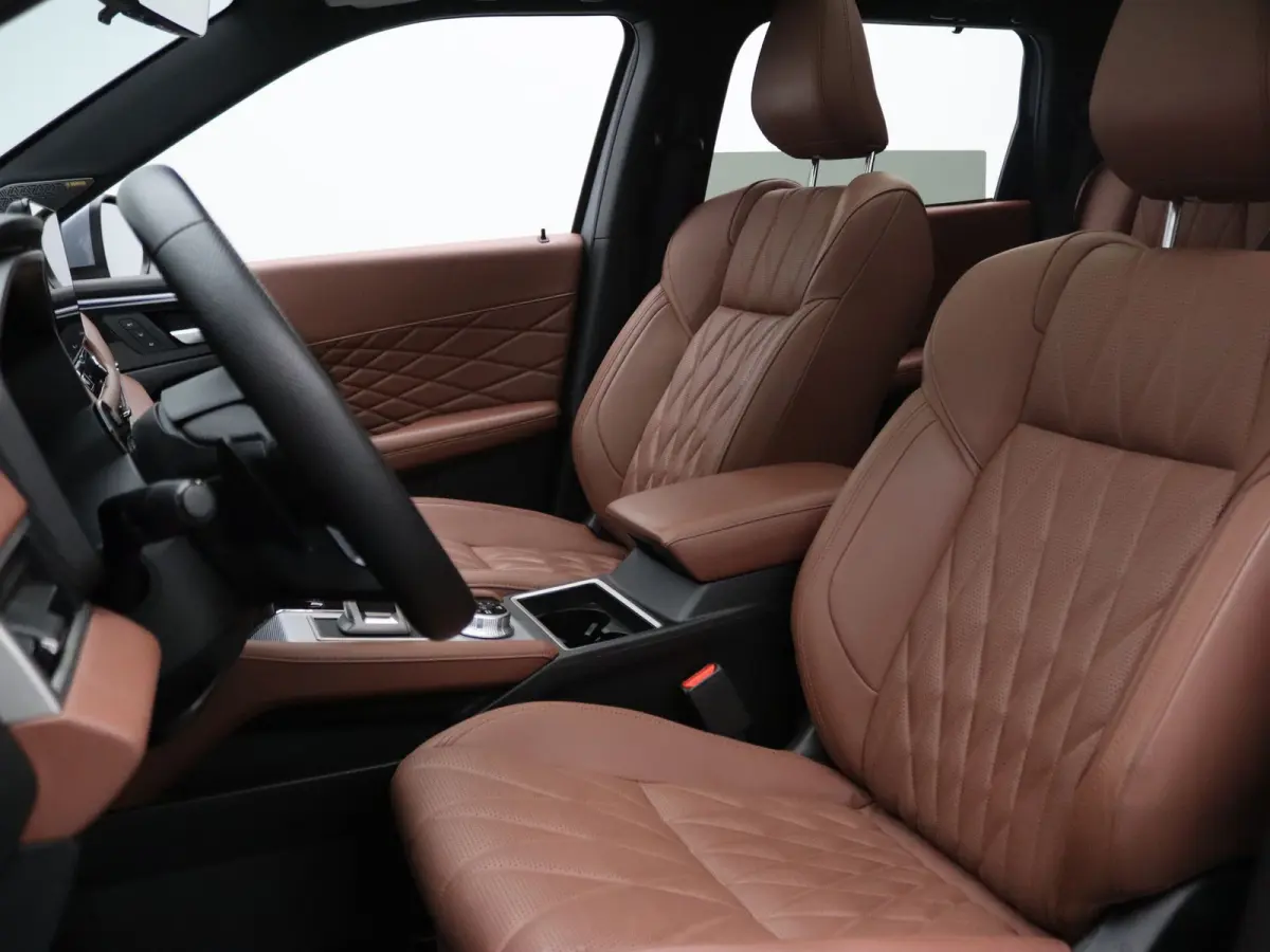 306pk PHEV Instyle+ Apple Carplay/Android Auto | Climate