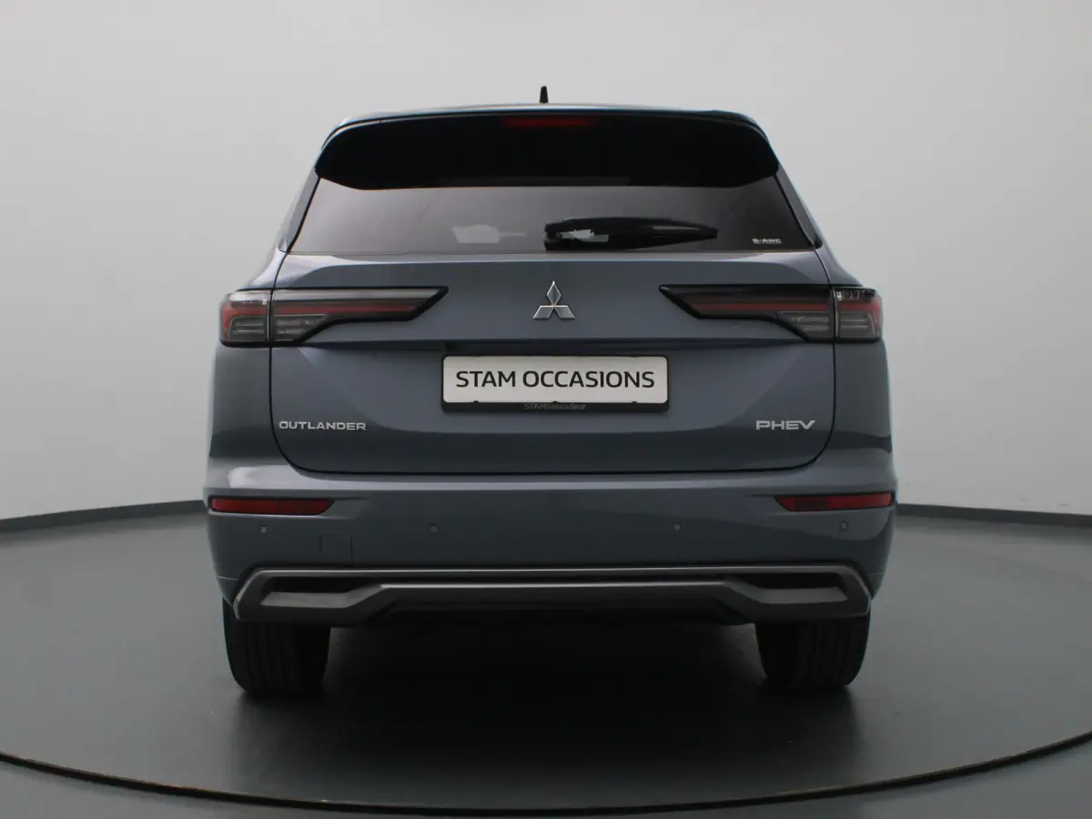 306pk PHEV Instyle+ Apple Carplay/Android Auto | Climate