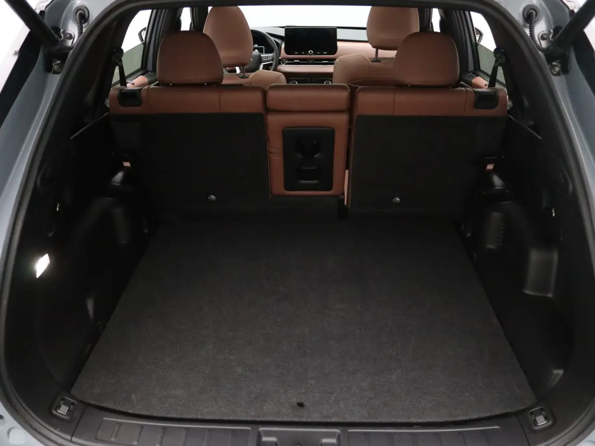 306pk PHEV Instyle+ Apple Carplay/Android Auto | Climate