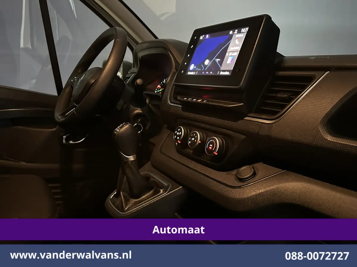 2.0 dCi 150pk Automaat L2H1 Euro6 Airco | Navigatie | Camera | LED | Android Auto | Cruisecontrol Parkeersensoren, Bijrijdersbank