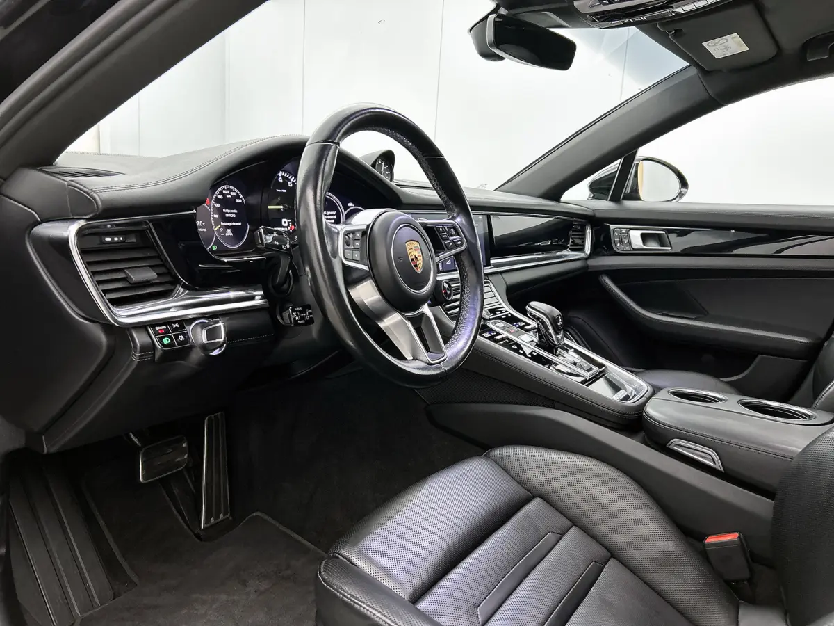 2.9 4 E-Hybrid / NL-Origineel / Adap Cruise / Panorama / Leder int. / memory seats / 21" Lmv / Apk 03-2027