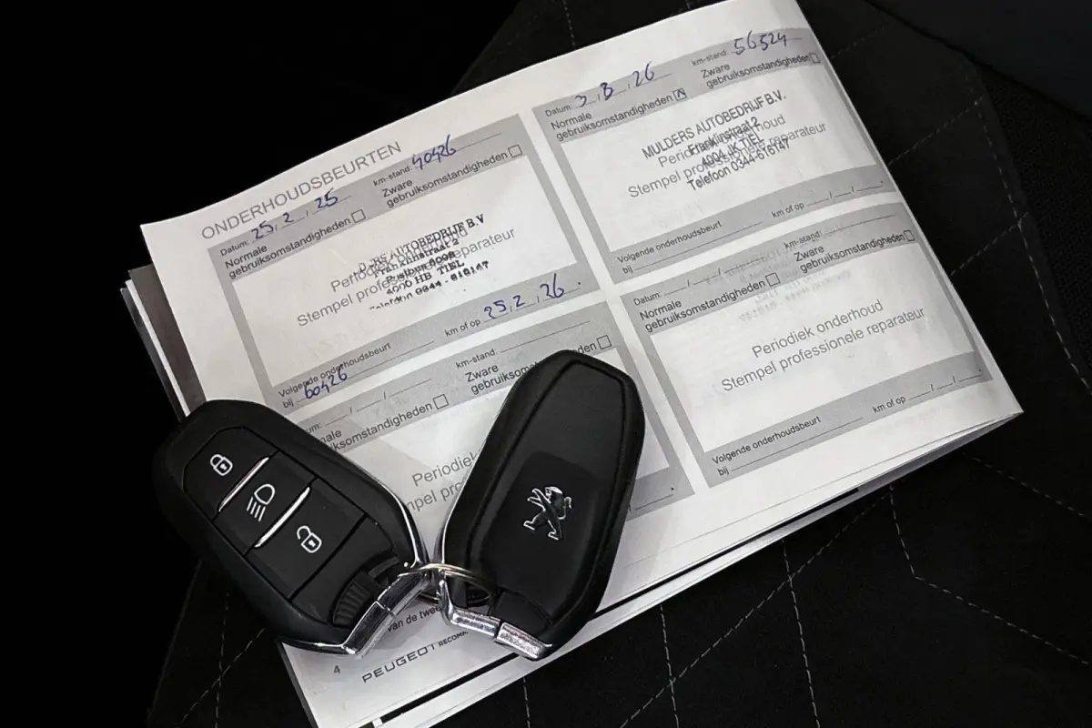 1.2 PureTech GT Pack Stoelverwarming Camera Keyless Adaptieve Cruise