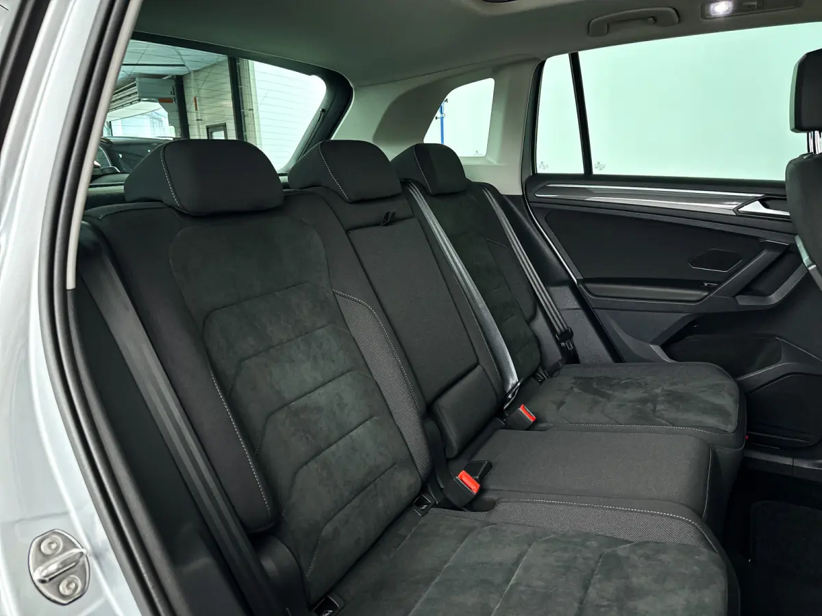 1.5 TSI ACT Highline | Parkeercamera | Keyless | Stoelverwarming | Cruise control adaptief