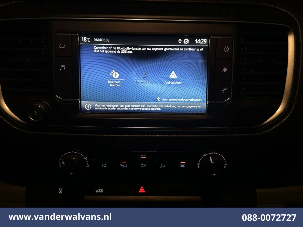 2.0 D-4D 123pk L3H1 Euro6 Airco | Camera | Apple Carplay | Cruisecontrol Android Auto, Parkeersensoren, Bijrijdersbank