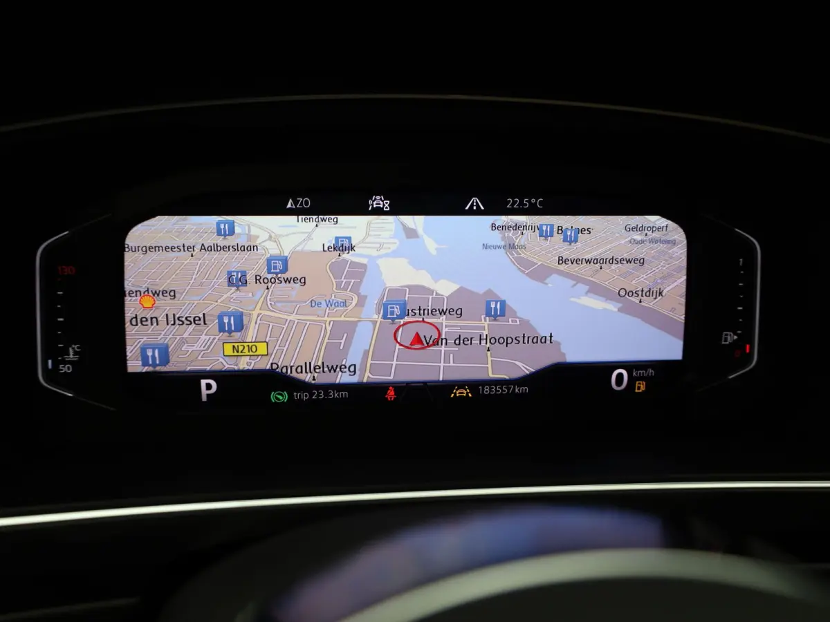 1.5 TSI Highline Business R 7p. | R-Line | Pano | 360 Camera | Keyless | Dynaudio | Trekhaak wegkl. | Prijs Rijklaar!!