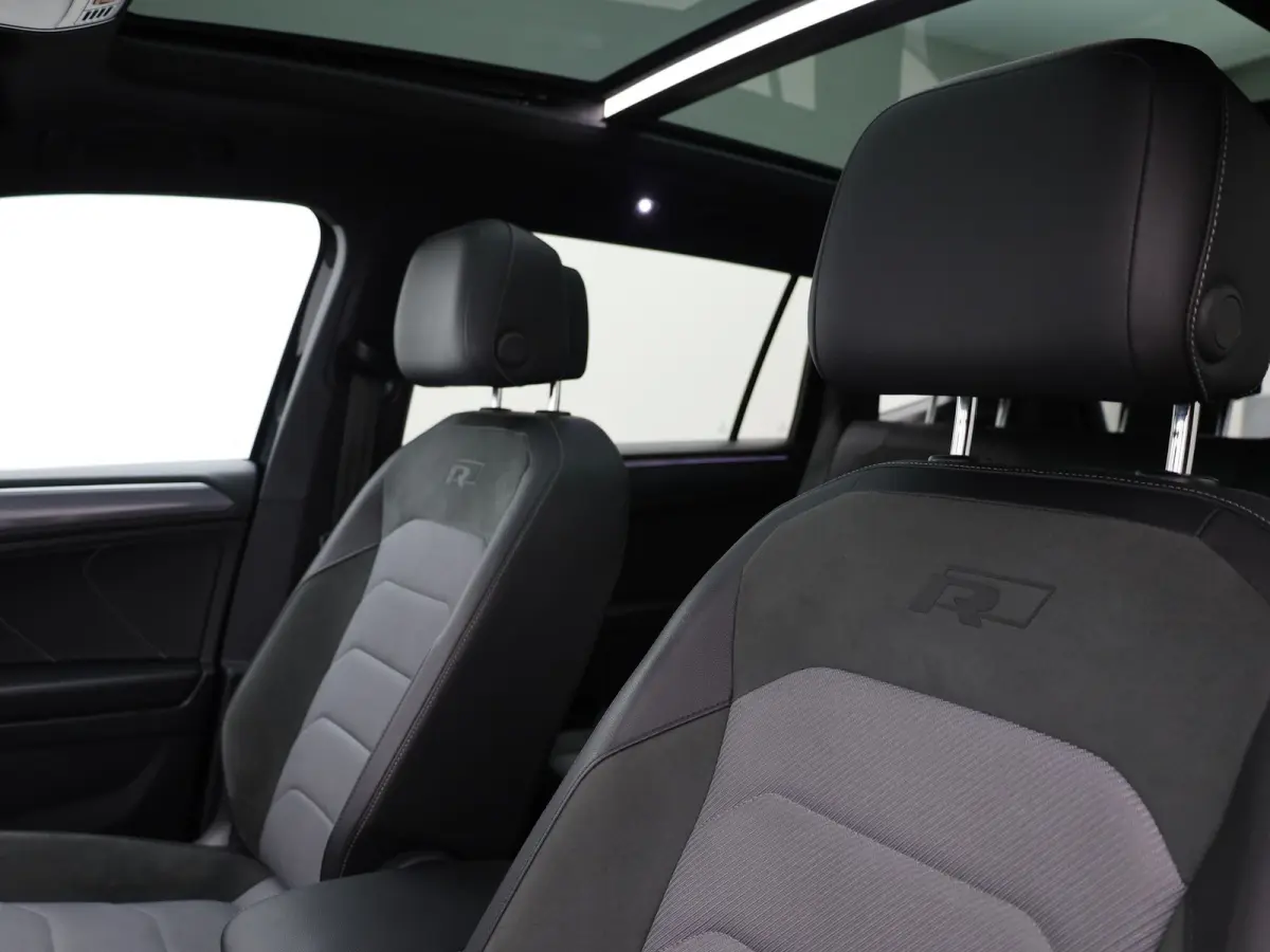 1.5 TSI Highline Business R 7p. | R-Line | Pano | 360 Camera | Keyless | Dynaudio | Trekhaak wegkl. | Prijs Rijklaar!!