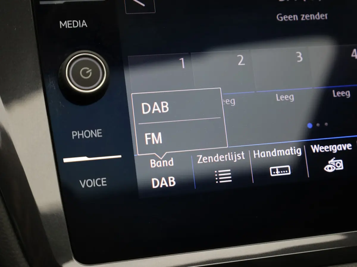 1.5 TSI Highline Business R 7p. | R-Line | Pano | 360 Camera | Keyless | Dynaudio | Trekhaak wegkl. | Prijs Rijklaar!!