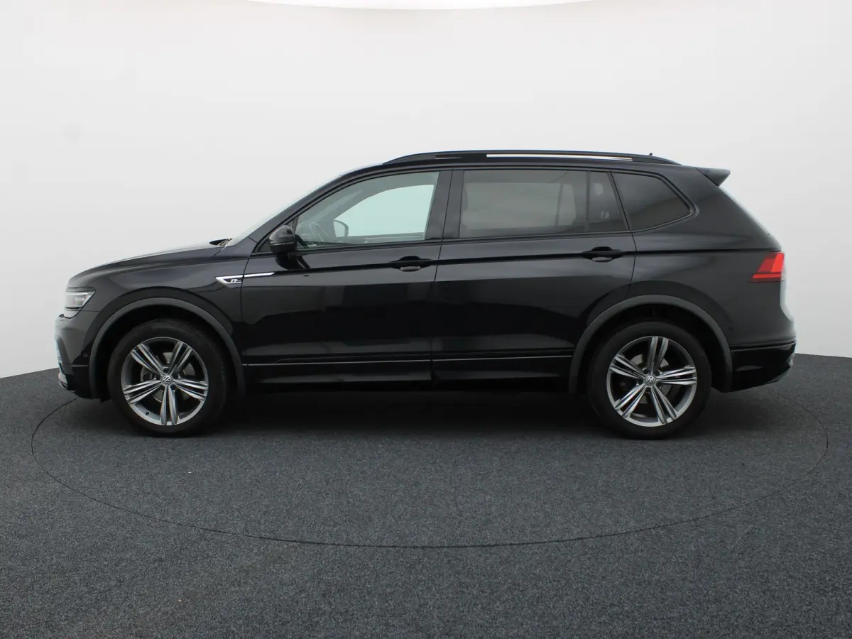1.5 TSI Highline Business R 7p. | R-Line | Pano | 360 Camera | Keyless | Dynaudio | Trekhaak wegkl. | Prijs Rijklaar!!