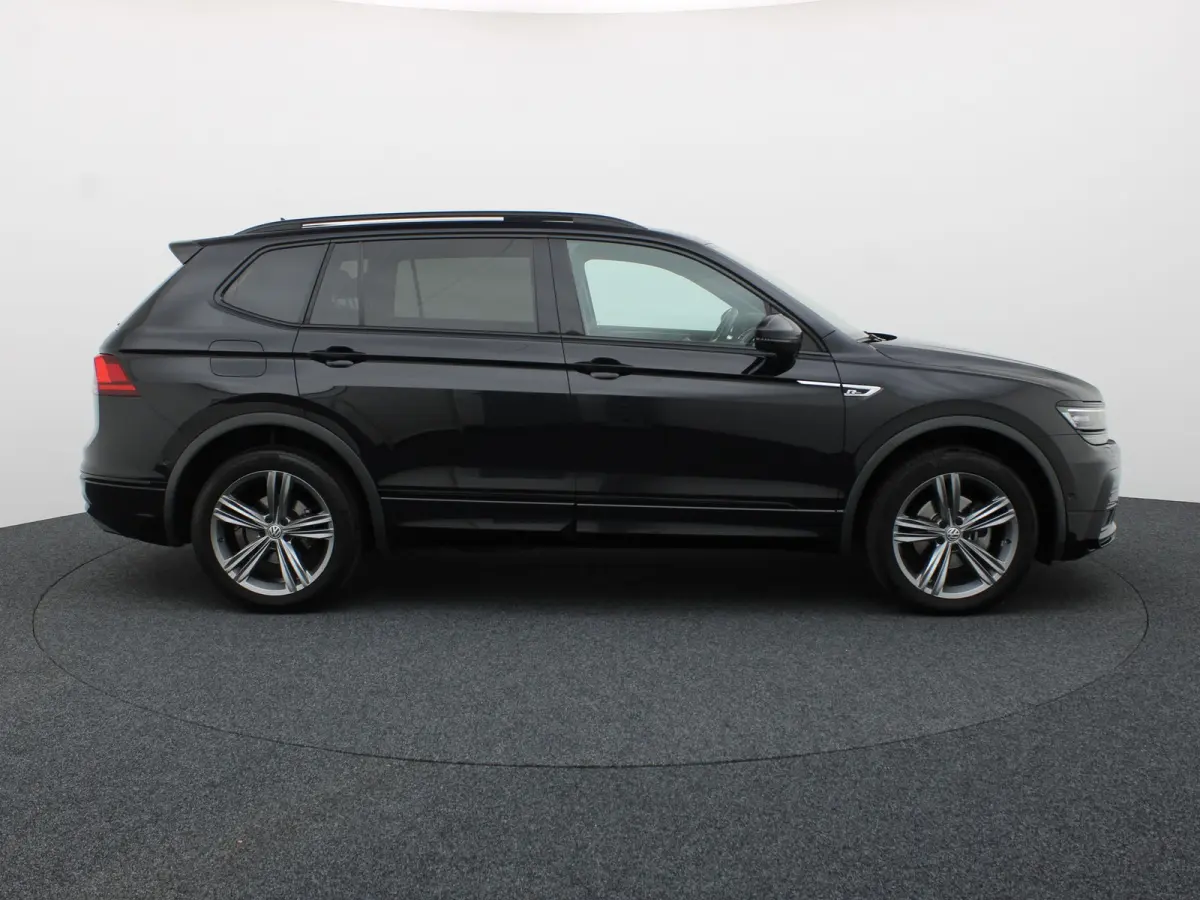 1.5 TSI Highline Business R 7p. | R-Line | Pano | 360 Camera | Keyless | Dynaudio | Trekhaak wegkl. | Prijs Rijklaar!!