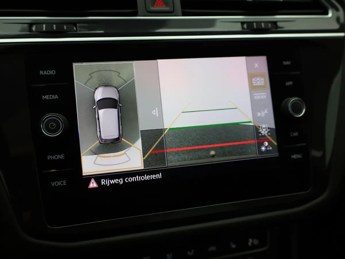 1.5 TSI Highline Business R 7p. | R-Line | Pano | 360 Camera | Keyless | Dynaudio | Trekhaak wegkl. | Prijs Rijklaar!!