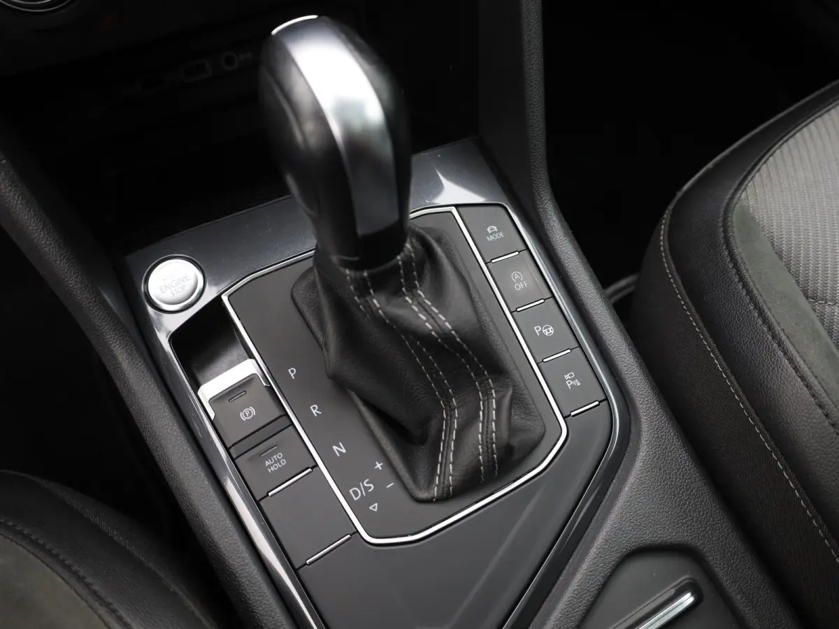 1.5 TSI Highline Business R 7p. | R-Line | Pano | 360 Camera | Keyless | Dynaudio | Trekhaak wegkl. | Prijs Rijklaar!!