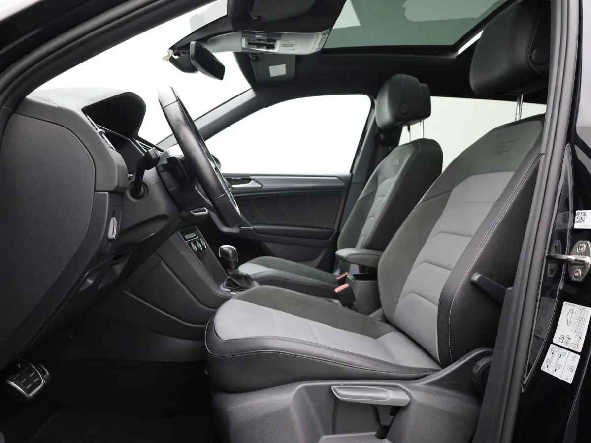 1.5 TSI Highline Business R 7p. | R-Line | Pano | 360 Camera | Keyless | Dynaudio | Trekhaak wegkl. | Prijs Rijklaar!!