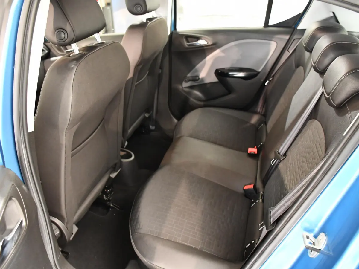 1.0 Turbo Innovation | Climate Control | Parkeersensoren achter | Unieke km. stand |