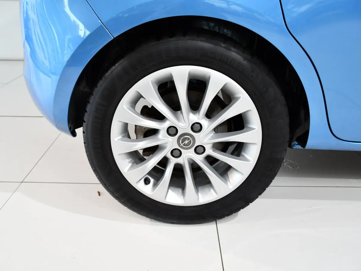 1.0 Turbo Innovation | Climate Control | Parkeersensoren achter | Unieke km. stand |