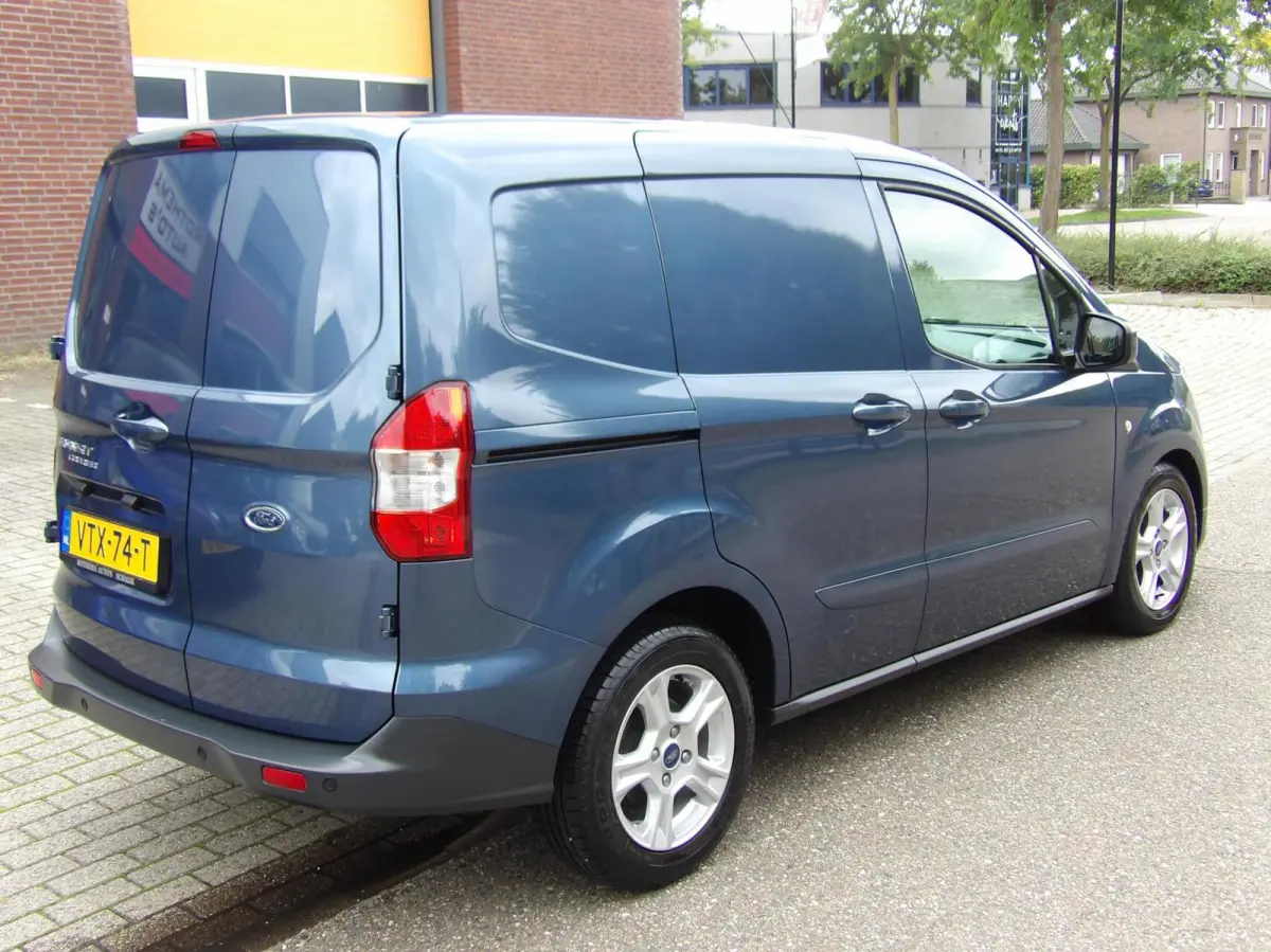 1.0 BENZINE 100PK 2023 VELE EXTRA'S TOPSTAAT 1e EIGENAAR
