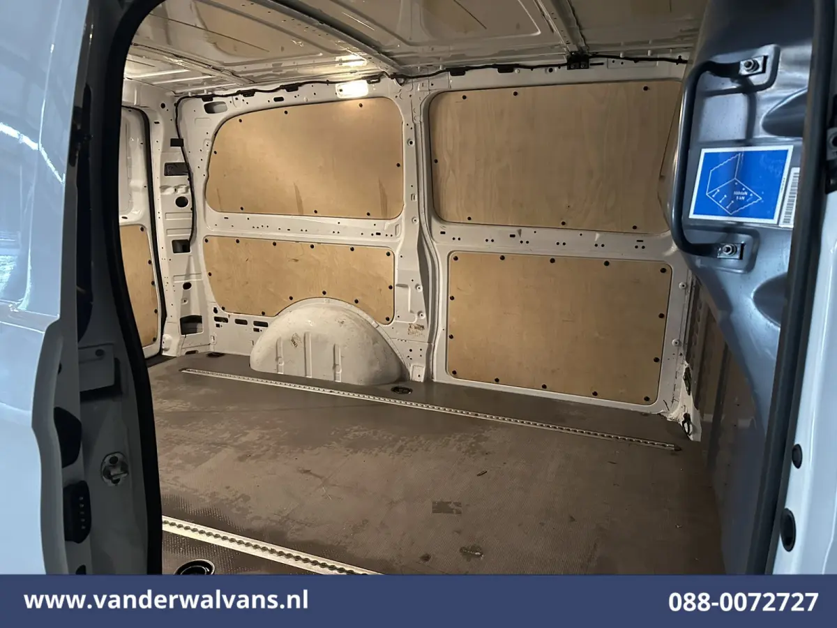 116 CDI 164pk L3H1 Euro6 Airco | Camera | Navigatie | Apple Carplay | Cruisecontrol Android Auto, Parkeersensoren, Bijrijdersbank