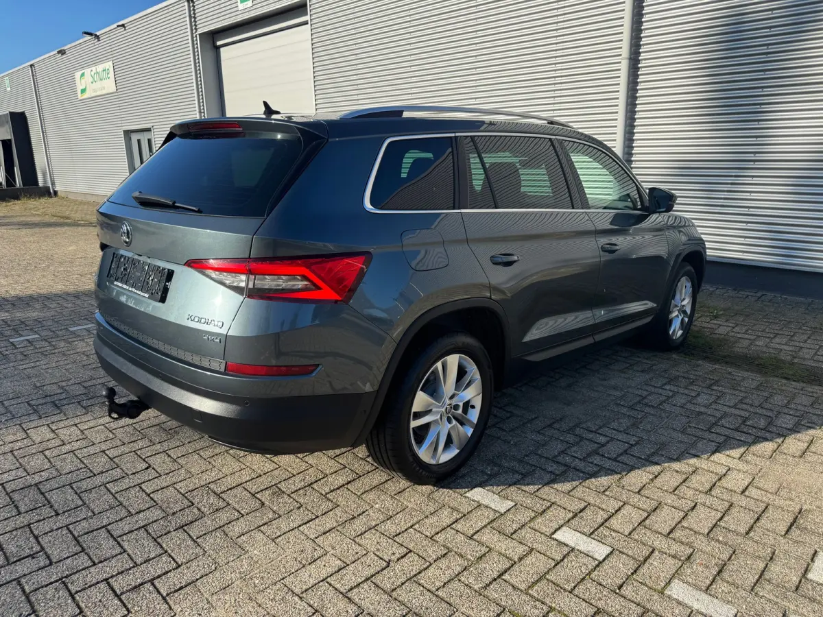 2.0 TSI 4x4 Style Business 7p.Leder/Alc,Cruisecontrol,Verkl.Trekhaak,