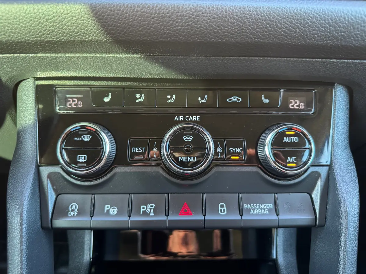 2.0 TSI 4x4 Style Business 7p.Leder/Alc,Cruisecontrol,Verkl.Trekhaak,