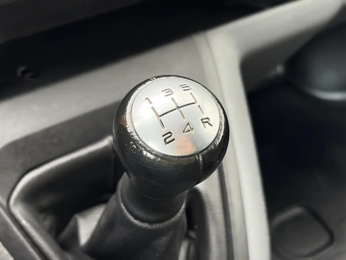1.6 BlueHDI 95 L1H1*HAAK*A/C*CRUISE*OMVORMER*PDC*