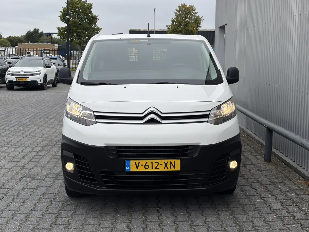 1.6 BlueHDI 95 L1H1*HAAK*A/C*CRUISE*OMVORMER*PDC*