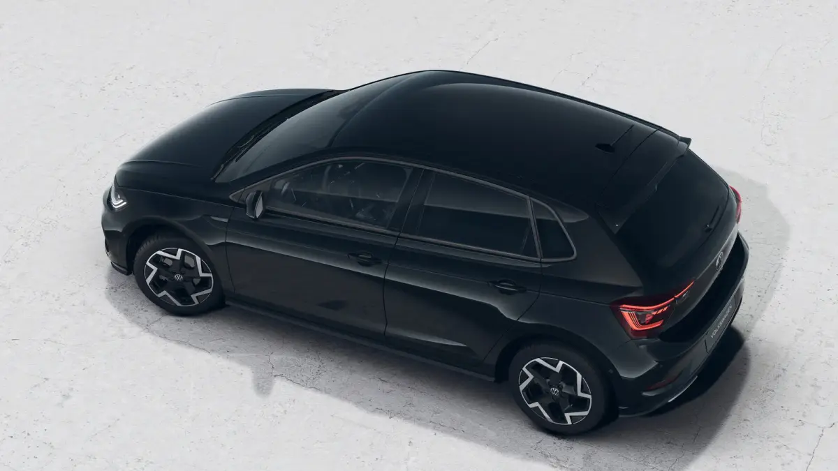 1.0 TSI R-Line Edition | 'R-Line' bekleding | Achteruitrijcamera | Banden 215/45 R17 91W xl