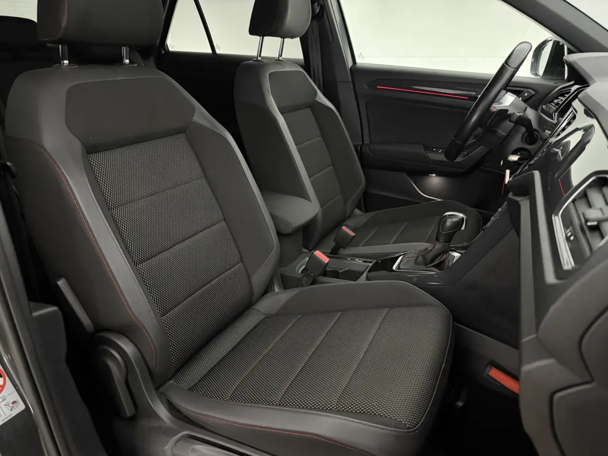 1.5 TSI DSG Sport | Camera | Virtual | Sfeer | Carplay | Trekhaak | Cruise | Navi | NAP