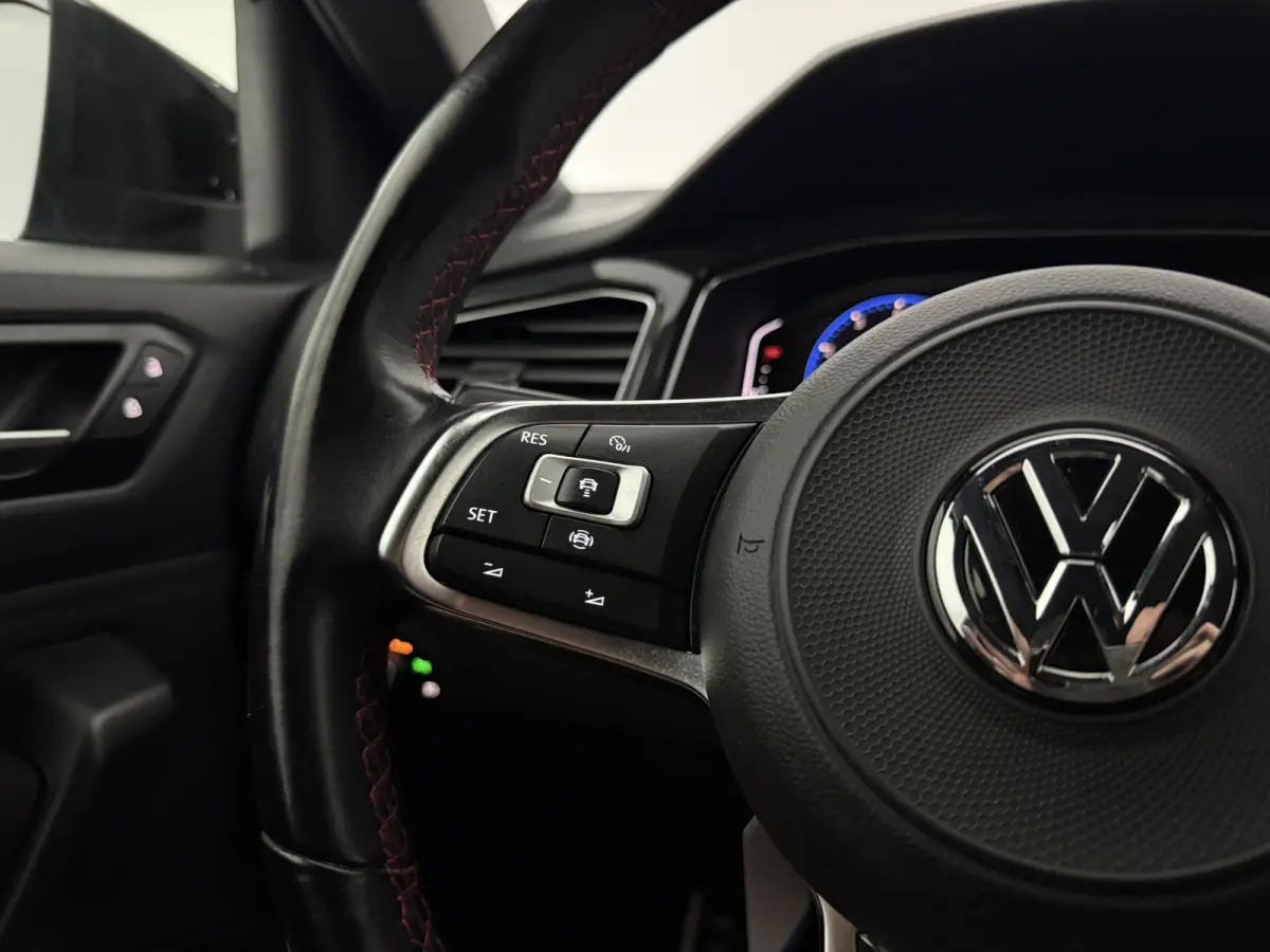 1.5 TSI DSG Sport | Camera | Virtual | Sfeer | Carplay | Trekhaak | Cruise | Navi | NAP