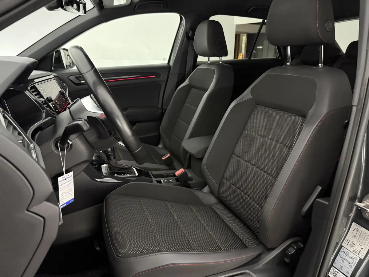 1.5 TSI DSG Sport | Camera | Virtual | Sfeer | Carplay | Trekhaak | Cruise | Navi | NAP