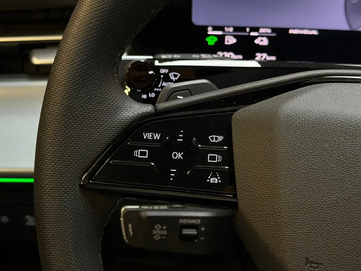 1.5 e-hybrid 3X S-LINE |PANO|SONOS|HuD|360CAM|MEMORY|KEYLESS|FABRIEKSGARANTIE 2030|DODEHOEK|SFEERVERLICHTING|20 INCH|VOL!