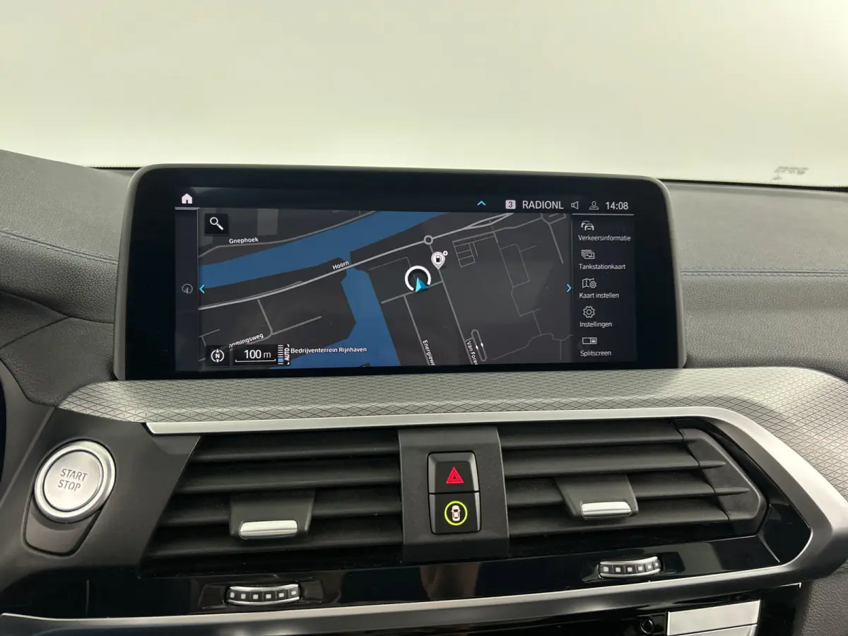 xDrive30e M-Sport/Panodak/H&K/Head up/Leder/20inch LMV/360cam