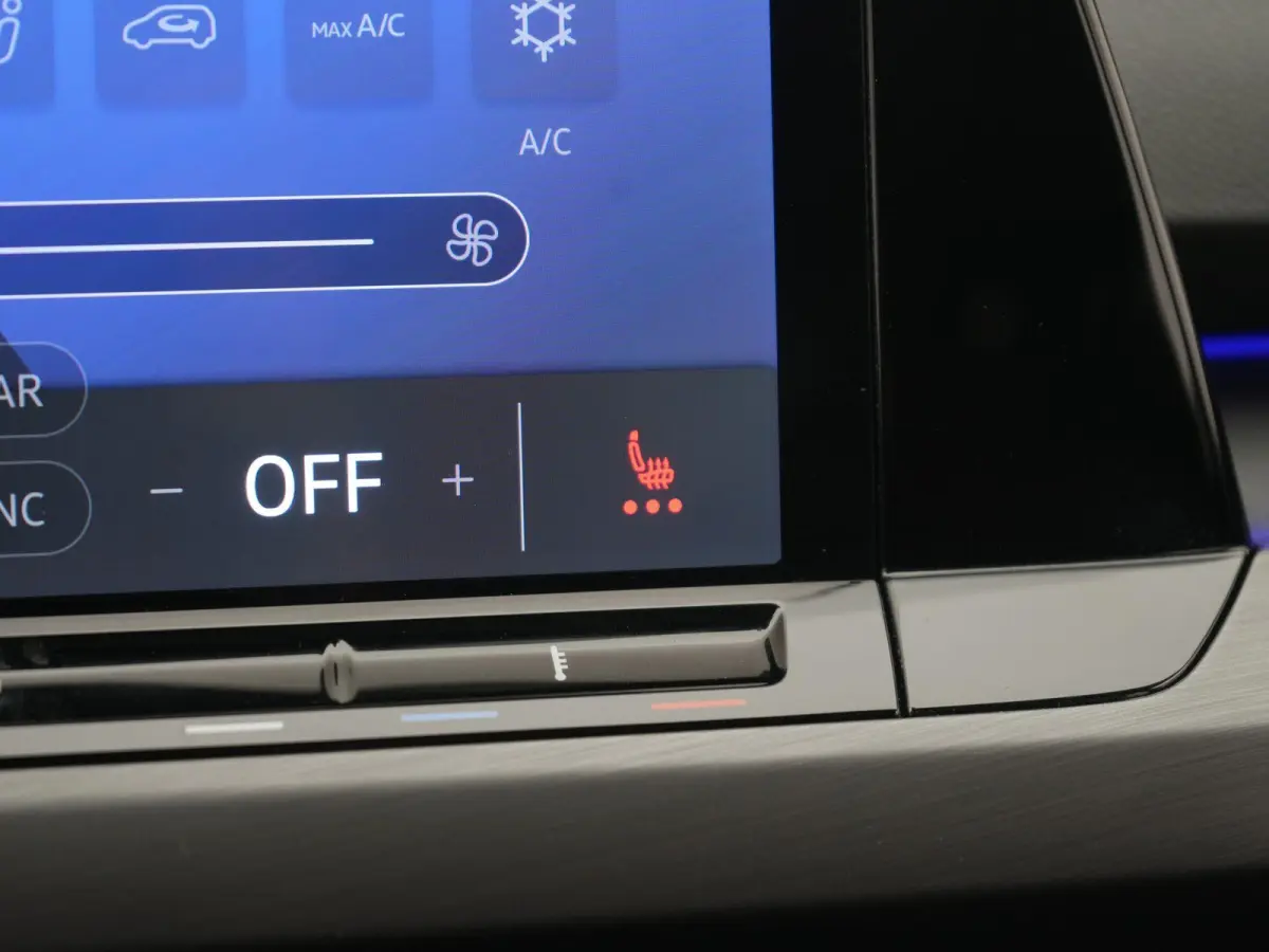 1.5 eTSI Business AUTOMAAT | PANORAMADAK | SPORTSTOELEN | ADAPTIEVE CRUISE | STOEL & STUURVERWARMING | MEMORY | ELEKTRISCHE STOEL | NAVIGATIE | APPLE CARPLAY | PDC | 12 MAANDEN BOVAG GARANTI